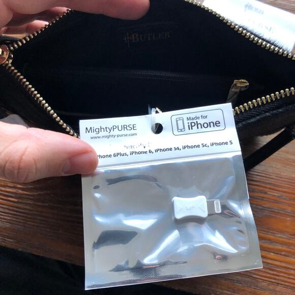 Mighty Purse Iphone Charging Purse Black Calf Fur New with tags Retails for $110 - Picture 7 of 11